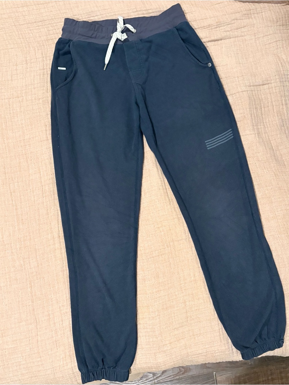 Vuori Laguna Lounge Jogger Women’s XS Dark Navy Blue Organic Cotton Pants